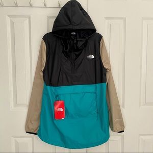 NWT women’s North Face fanorak windbreaker jacket